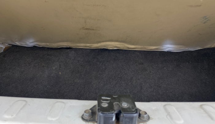 2014 Honda Brio V MT, Petrol, Manual, 85,790 km, Boot Inside