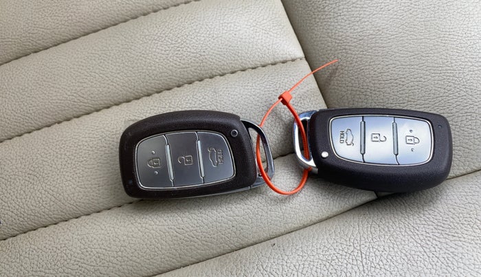 2014 Hyundai Xcent SX 1.2, Petrol, Manual, 66,703 km, Key Close Up