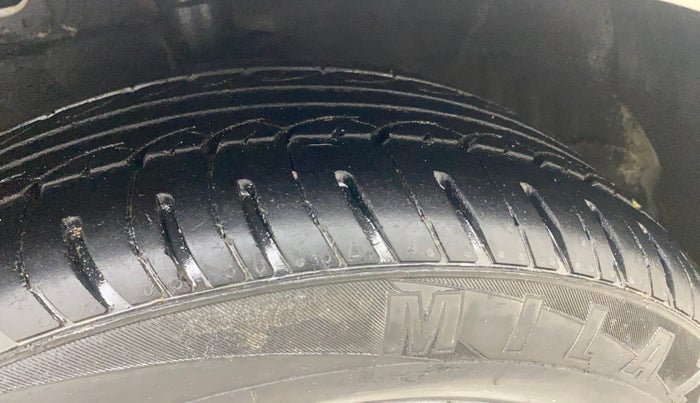 2014 Hyundai Xcent SX 1.2, Petrol, Manual, 66,703 km, Left Front Tyre Tread