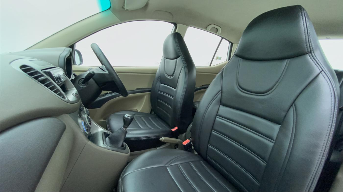 2012 Hyundai i10 MAGNA 1.2 KAPPA2, Petrol, Manual, 1,23,067 km, Right Side Front Door Cabin