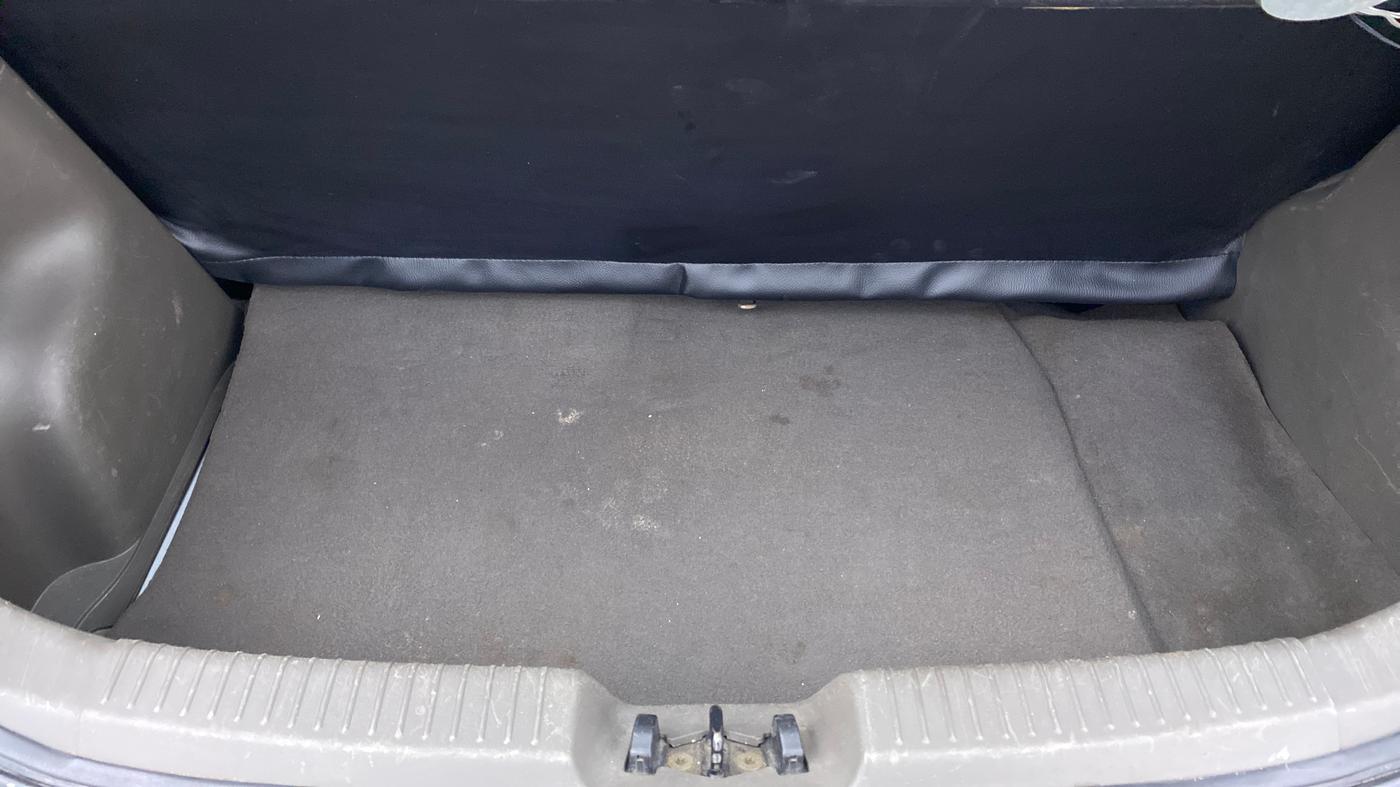 2012 Hyundai i10 MAGNA 1.2 KAPPA2, Petrol, Manual, 1,23,067 km, Boot Inside