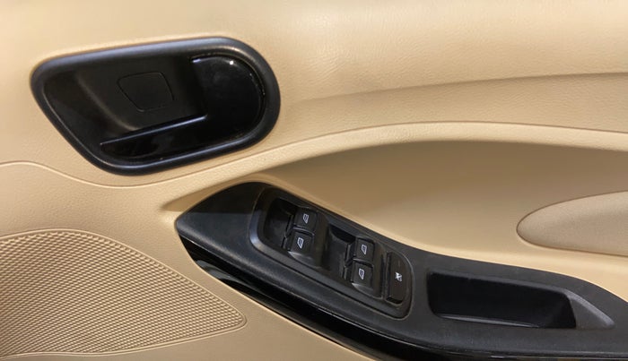 2021 Ford Figo Aspire TITANIUM PLUS 1.5 DIESEL, Diesel, Manual, 87,080 km, Driver Side Door Panels Control