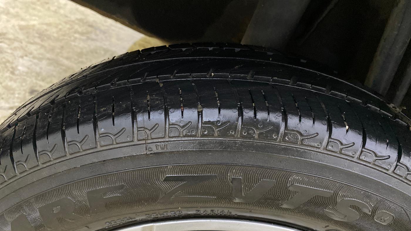 2017 Renault Kwid CLIMBER 1.0, Petrol, Manual, 93,580 km, Right Rear Tyre Tread
