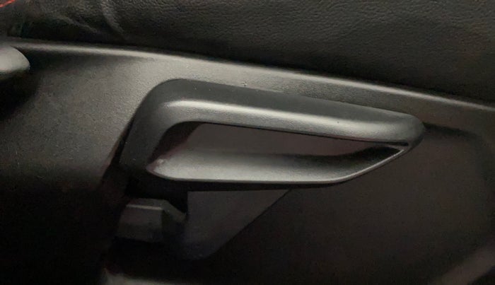 2021 Tata NEXON XZA PLUS SUNROOF DIESEL, Diesel, Automatic, 50,656 km, Driver Side Adjustment Panel
