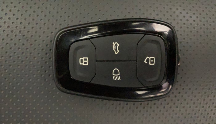 2021 Tata NEXON XZA PLUS SUNROOF DIESEL, Diesel, Automatic, 50,656 km, Key Close Up