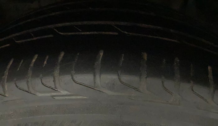 2021 Tata NEXON XZA PLUS SUNROOF DIESEL, Diesel, Automatic, 50,656 km, Left Front Tyre Tread