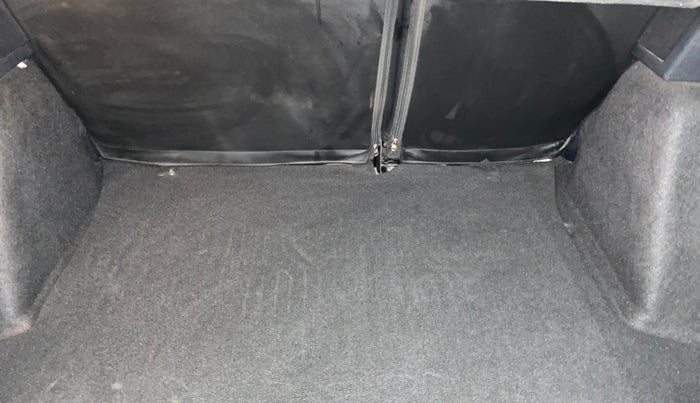 2021 Tata NEXON XZA PLUS SUNROOF DIESEL, Diesel, Automatic, 50,656 km, Boot Inside