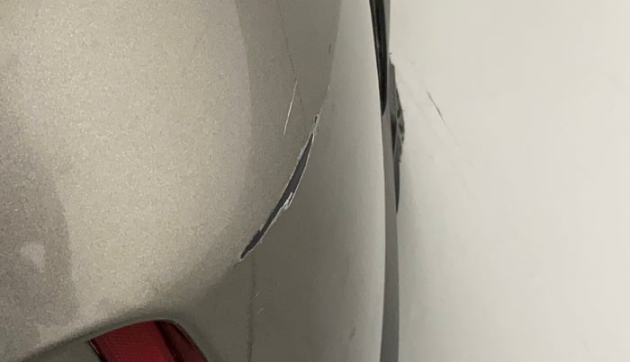 2021 Maruti XL6 ALPHA AT, Petrol, Automatic, 20,776 km, Rear bumper - Minor scratches