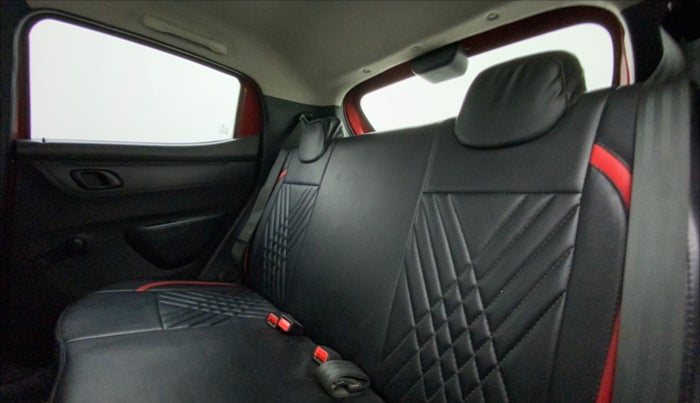 2016 Renault Kwid RXT 0.8, Petrol, Manual, 100 km, Right Side Rear Door Cabin