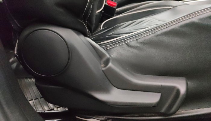 2018 Maruti Baleno DELTA PETROL 1.2, Petrol, Manual, 54,749 km, Driver Side Adjustment Panel