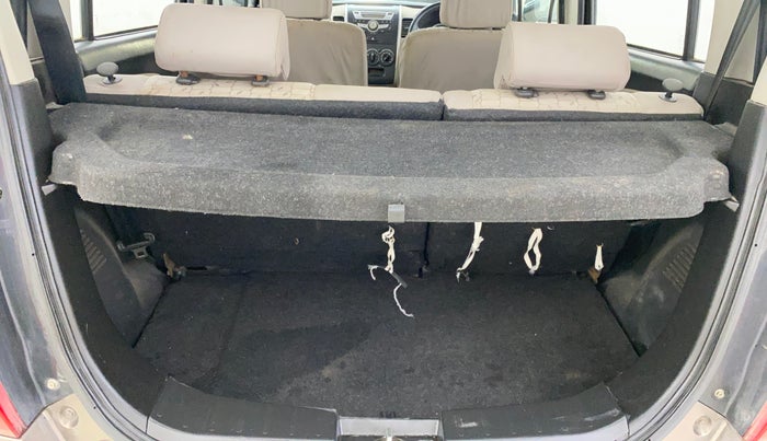 2013 Maruti Wagon R 1.0 VXI, Petrol, Manual, 79,156 km, Boot Inside