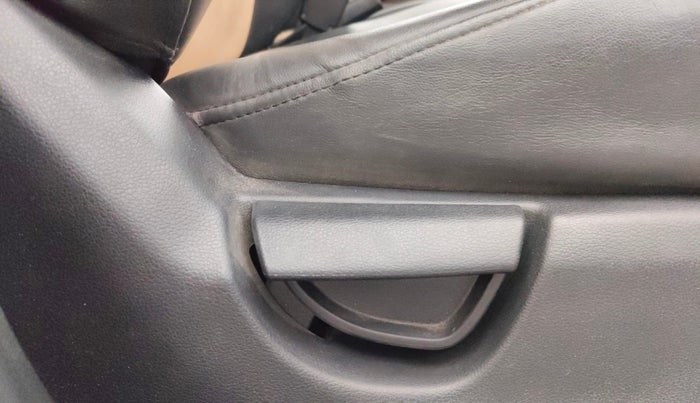 2020 Hyundai NEW SANTRO ASTA AMT, Petrol, Automatic, 23,438 km, Driver Side Adjustment Panel