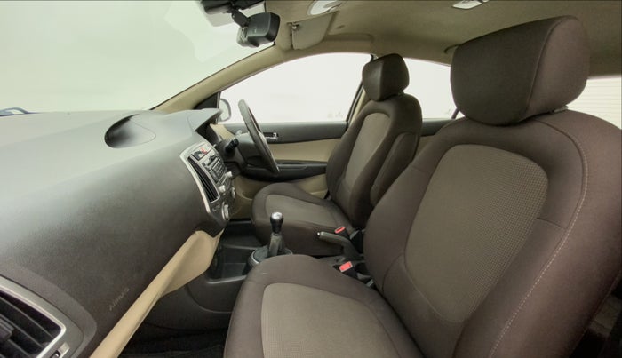 2014 Hyundai i20 ASTA 1.2, Petrol, Manual, 77,526 km, Right Side Front Door Cabin