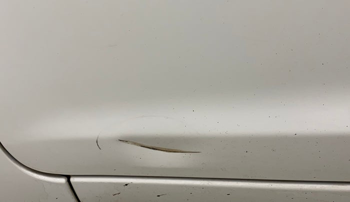 2014 Hyundai i20 ASTA 1.2, Petrol, Manual, 77,526 km, Front passenger door - Slightly dented