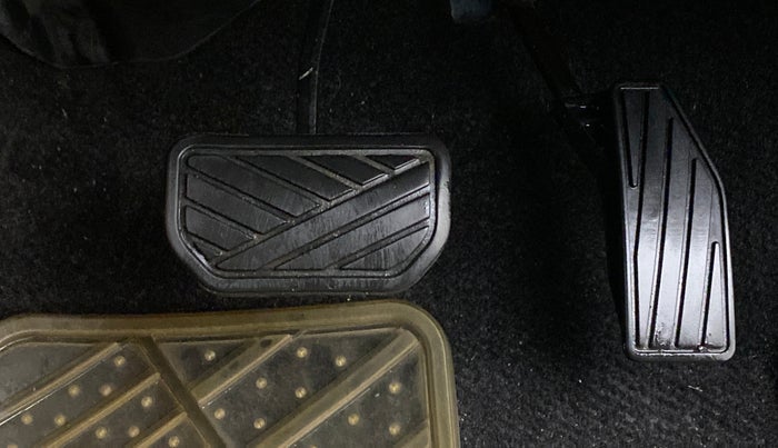 2018 Maruti Baleno ALPHA CVT PETROL 1.2, Petrol, Automatic, 92,712 km, Pedals