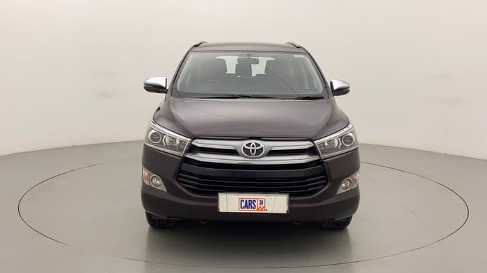 2017 Toyota Innova Crysta 2.8 ZX AT 7 STR, Diesel, Automatic, 90,322 km, Front