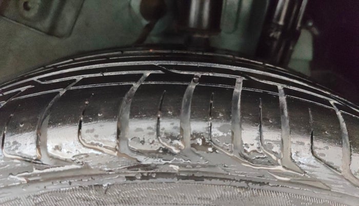 2025 Tata NEXON CREATIVE + SUNROOF AMT 1.5 DIESEL, Diesel, Automatic, 16,584 km, Left Rear Tyre Tread