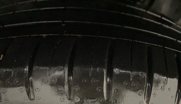 2021 MG HECTOR SMART 2.0 DIESEL, Diesel, Manual, 30,268 km, Left Rear Tyre Tread