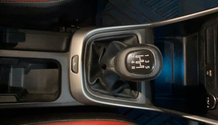 2020 Tata ALTROZ XZ PETROL, Petrol, Manual, 56,208 km, Gear Lever