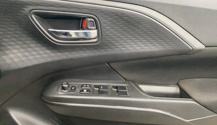 2024 Maruti Swift VXi (O), Petrol, Manual, 32,231 km, Driver Side Door Panels Control