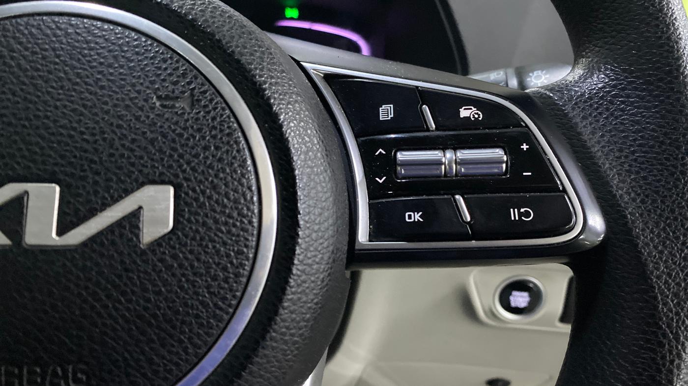 2022 KIA CARENS PRESTIGE PLUS 1.4 PETROL DCT 7 STR, Petrol, Automatic, 47,368 km, Adaptive Cruise Control