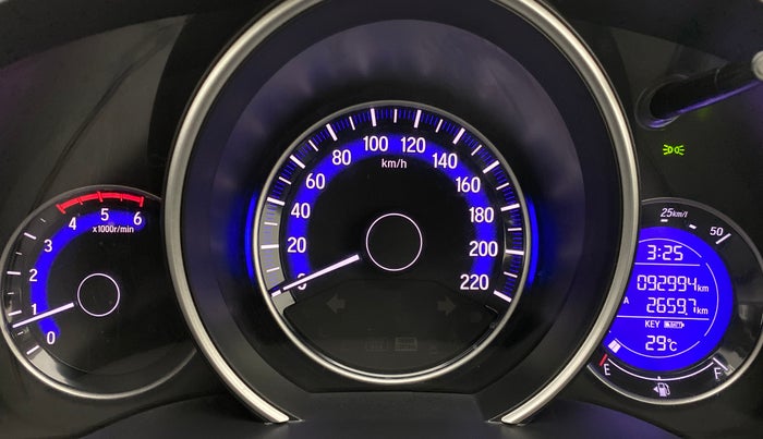 2018 Honda WR-V 1.5 i-DTEC VX MT, Diesel, Manual, 92,994 km, Odometer Image
