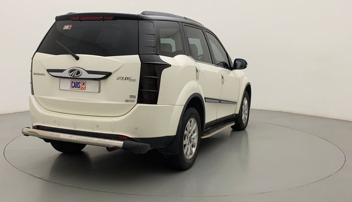 2016 Mahindra XUV500 W10, Diesel, Manual, 56,575 km, Right Back Diagonal