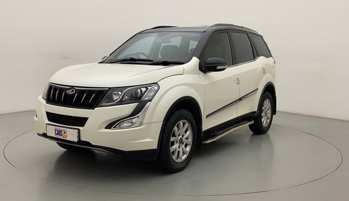 2016 Mahindra XUV500 W10, Diesel, Manual, 56,575 km, Left Front Diagonal
