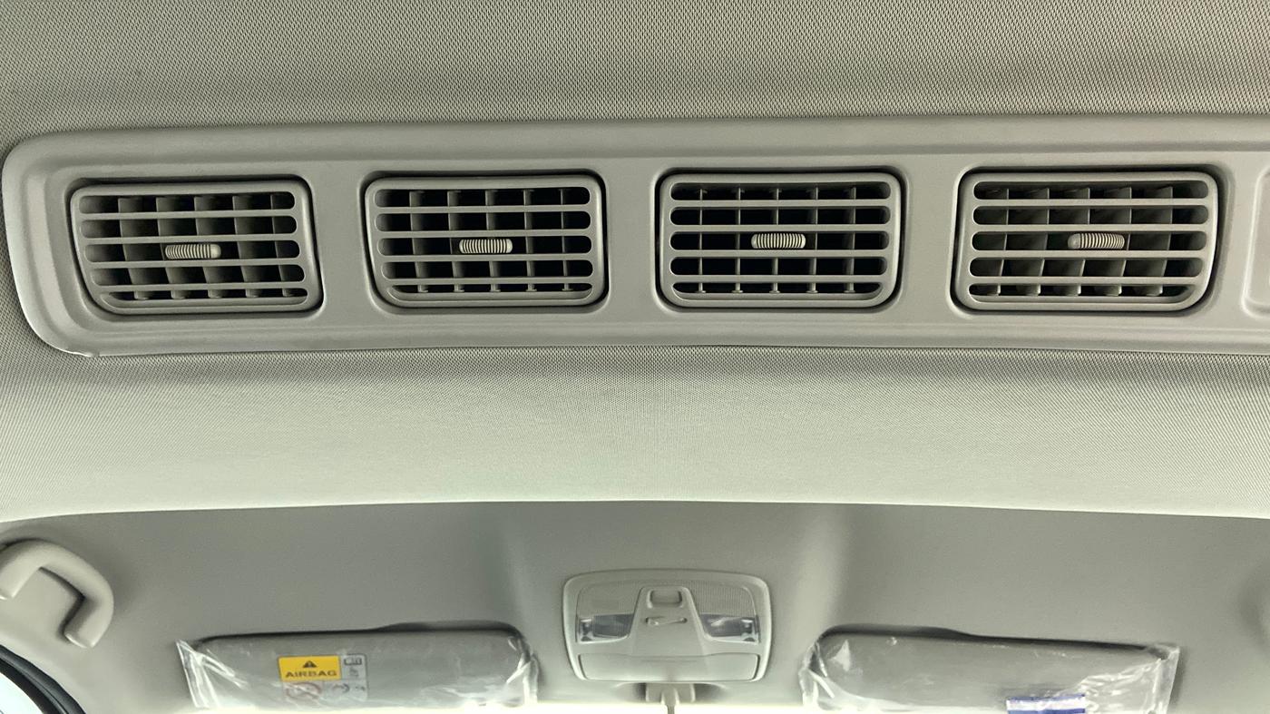 2019 Maruti XL6 ALPHA SHVS  MT, Petrol, Manual, 7,435 km, Rear AC Vents