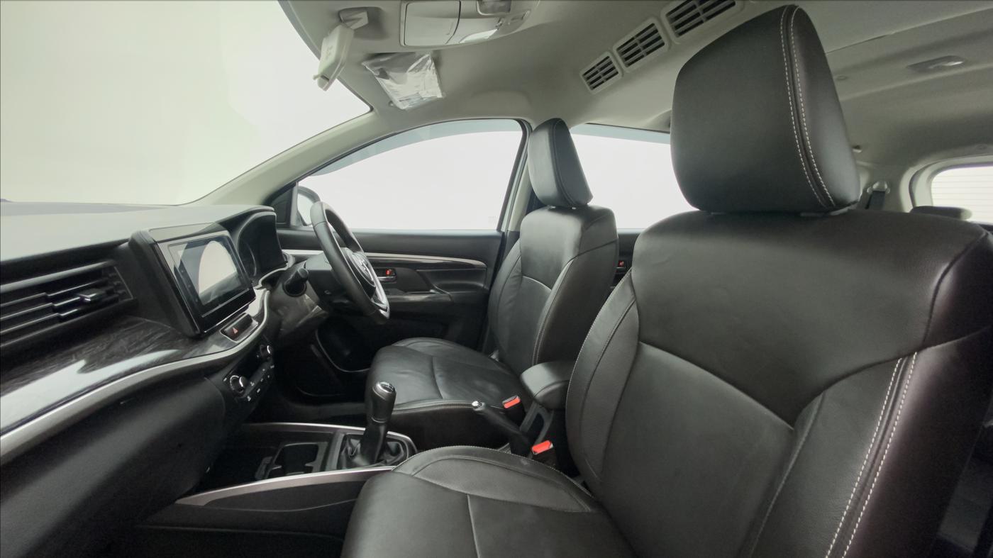 2019 Maruti XL6 ALPHA SHVS  MT, Petrol, Manual, 7,435 km, Right Side Front Door Cabin