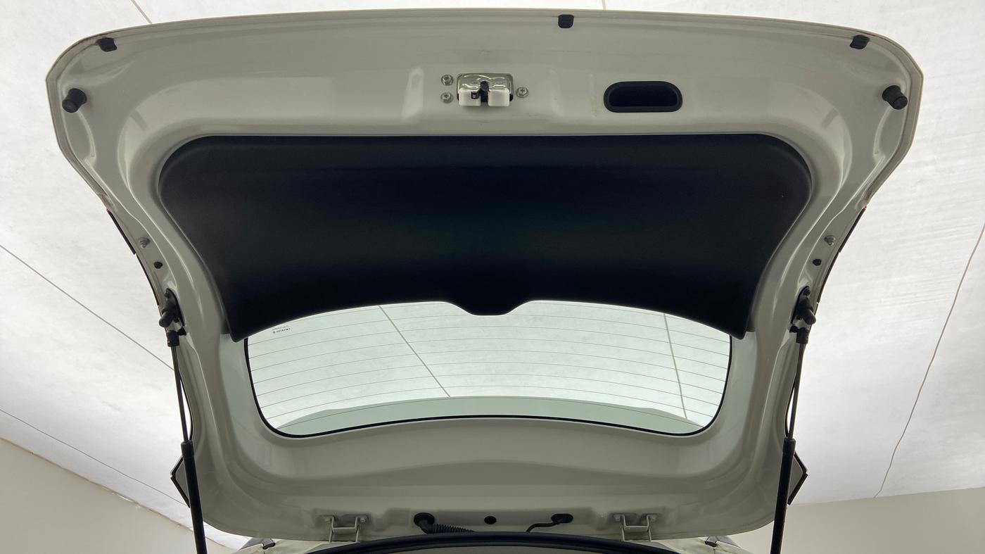 2019 Maruti XL6 ALPHA SHVS  MT, Petrol, Manual, 7,435 km, Boot Door Open