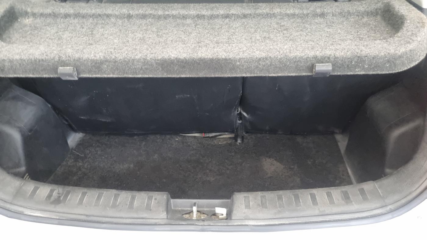 2015 Maruti Swift LXI (O), Petrol, Manual, 23,287 km, Boot Inside