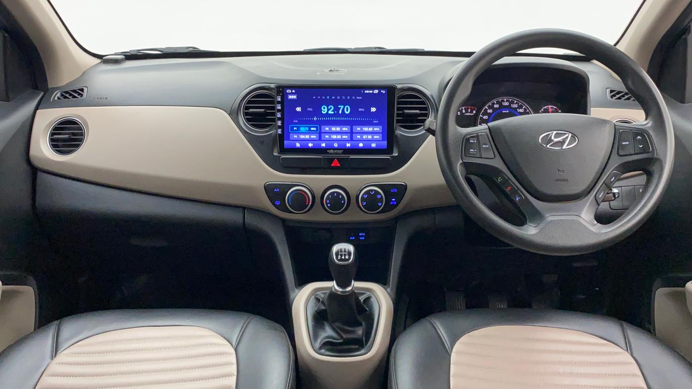 2017 Hyundai Grand i10 SPORTZ (O) 1.2 KAPPA VTVT, Petrol, Manual, 56,509 km, Dashboard