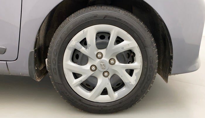 2017 Hyundai Grand i10 SPORTZ (O) 1.2 KAPPA VTVT, Petrol, Manual, 56,509 km, Right Front Wheel