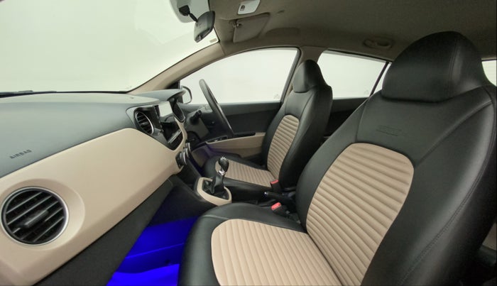 2017 Hyundai Grand i10 SPORTZ (O) 1.2 KAPPA VTVT, Petrol, Manual, 56,509 km, Right Side Front Door Cabin