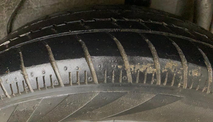 2019 Maruti Celerio VXI AMT, Petrol, Automatic, 45,617 km, Left Rear Tyre Tread