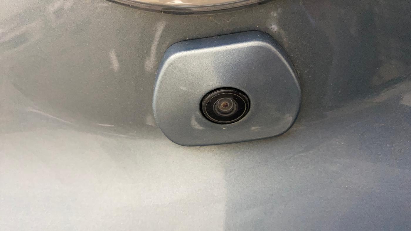 2024 Tata PUNCH ACCOMPLISHED DAZZLE PACK AMT, Petrol, Automatic, 17,827 km, Parking Camera