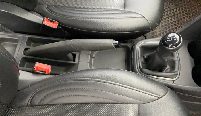 2018 Volkswagen Polo COMFORTLINE 1.0L MPI, Petrol, Manual, 8,325 km, Gear Lever