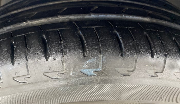 2019 Tata Tiago XZ PLUS PETROL, Petrol, Manual, 64,679 km, Left Front Tyre Tread