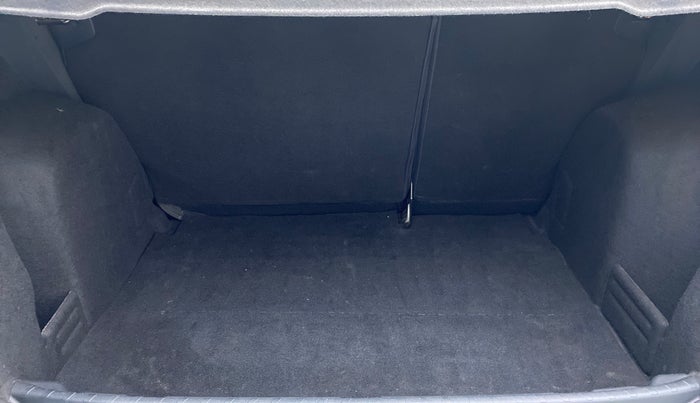 2018 Ford Ecosport 1.5 TITANIUM TI VCT, Petrol, Manual, 30,993 km, Boot Inside