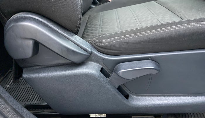 2018 Ford Ecosport 1.5 TITANIUM TI VCT, Petrol, Manual, 30,993 km, Driver Side Adjustment Panel