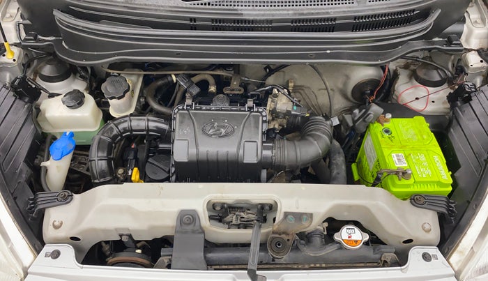 2016 Hyundai Eon MAGNA +, Petrol, Manual, 85,207 km, Engine View