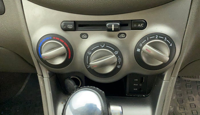 2013 Hyundai i10 SPORTZ 1.2 AT, Petrol, Automatic, 16,843 km, Dashboard - Air Re-circulation knob is not working