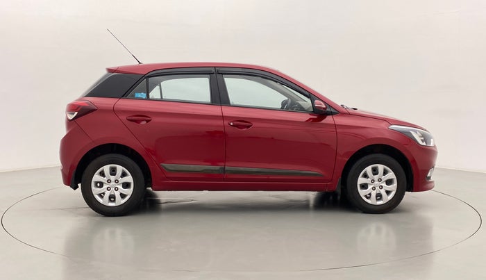 2016 Hyundai Elite i20 Sportz 1.2 VTVT MT, Petrol, Manual, 32,466 km, Right Side View