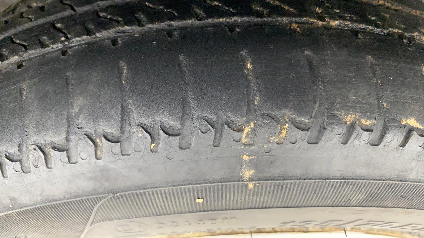 2014 Tata Nano TWIST XT, Petrol, Manual, 67,305 km, Right Front Tyre Tread