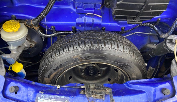 2014 Tata Nano TWIST XT, Petrol, Manual, 66,704 km, Spare Tyre