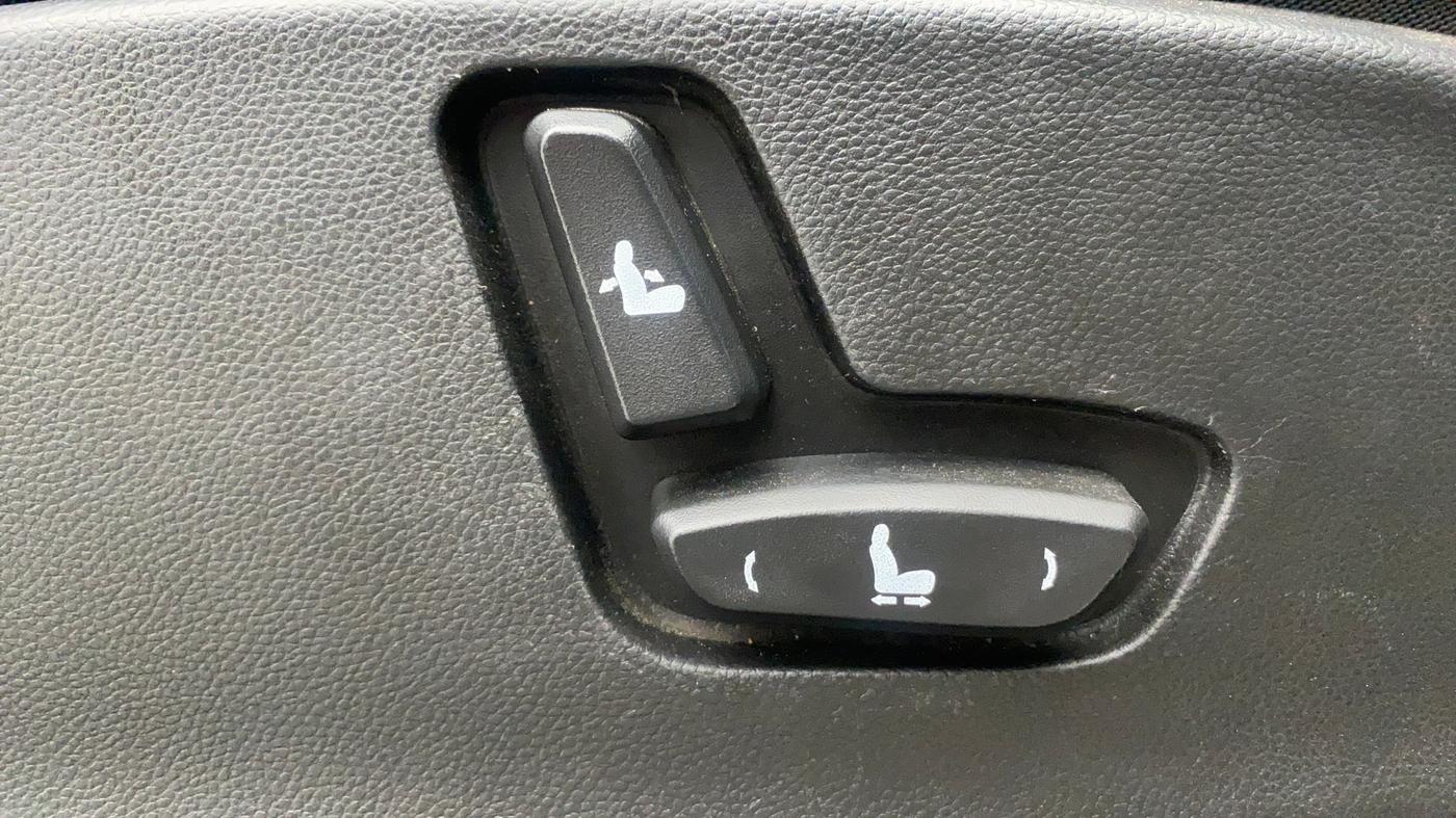 2019 MG HECTOR SHARP 2.0 DIESEL, Diesel, Manual, 74,639 km, Driver Side Adjustment Panel