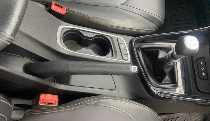 2019 MG HECTOR SHARP 2.0 DIESEL, Diesel, Manual, 74,567 km, Gear Lever