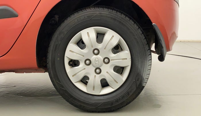 2010 Hyundai i10 SPORTZ 1.2, Petrol, Manual, 1,04,414 km, Left Rear Wheel