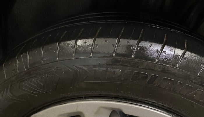 2021 Maruti Vitara Brezza VXI, CNG, Manual, 56,829 km, Left Rear Tyre Tread